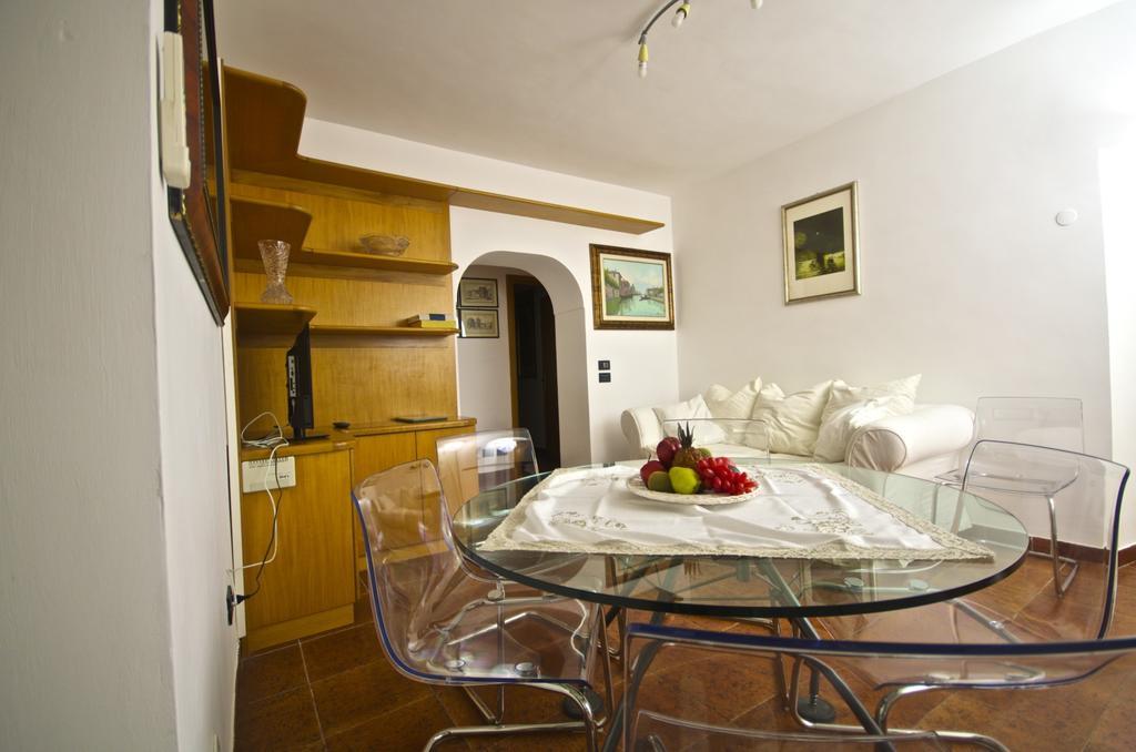 Apartment Arenula Roma Oda fotoğraf